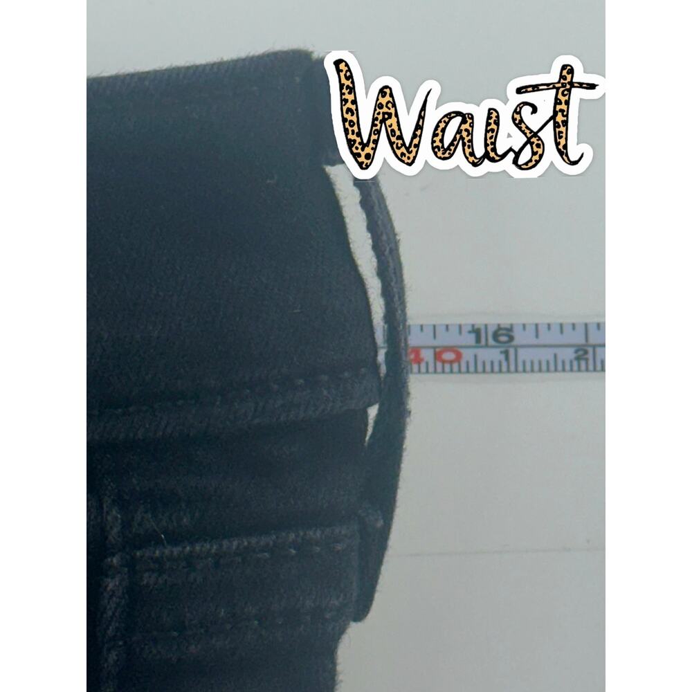 Levi’s Women’s 30 Curvy Bootcut Jeans Black Mid Rise Stretch Flare Denim Classic - Picture 9 of 11